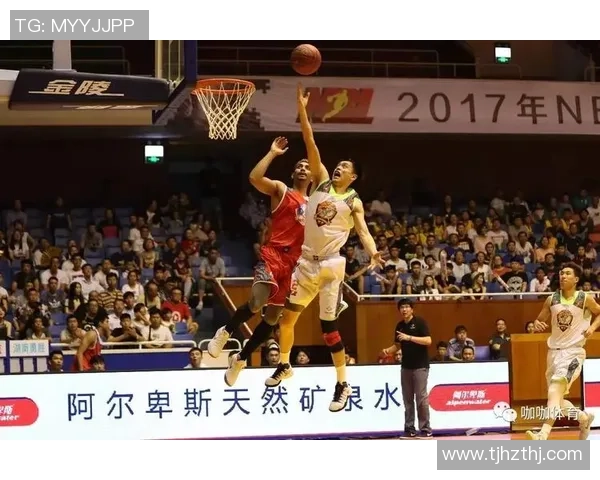 重庆篮球队的耐力之道:探索球队训练与比赛中的坚持与韧性